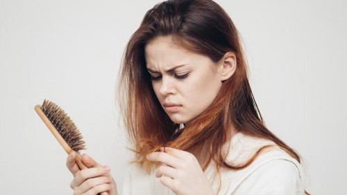 Women facing extreme hair loss