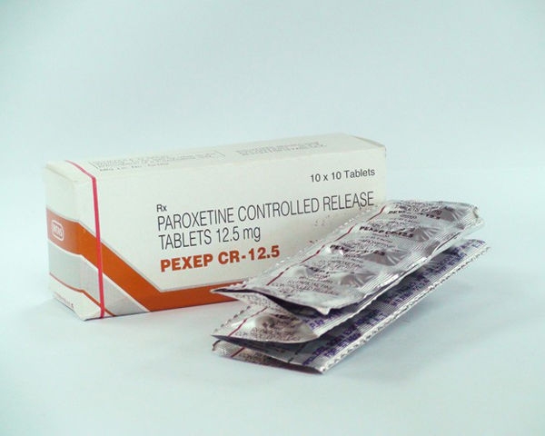 A box and a blister of generic Paroxetine Hydrochloride 12.5mg tablets