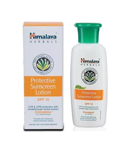 A bottle and box pack of Himalaya - Protective Sunscreen 50 ml Lotion SPF 15