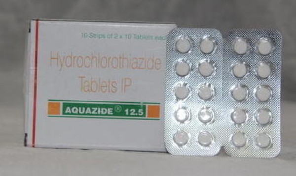 A box and two strips of generic Hydrochlorothiazide 12.5mg tablets