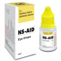 Eye drops bottle and a box of Diclofenac 0.1 %