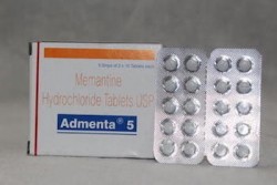 Pack and 2 blister strips of Namenda 5